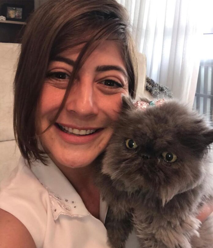 Médica Veterinária Dra. Esp. Mª. Flávia Oliva de Indaiatuba